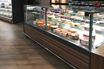 Dakota Pastry Display Case - Plug-in - HL